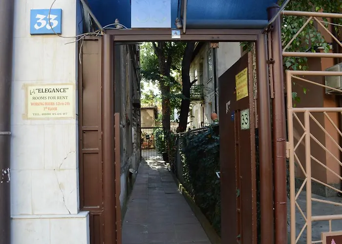 אכסניה Elegance On A Budget - For Rent In Center סופיה