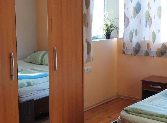 Elegance On A Budget - For Rent In Center