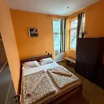 Elegance On A Budget - For Rent In Center *