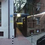 Elegance On A Budget - For Rent In Center * Szófia