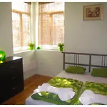 Elegance On A Budget - For Rent In Center Szófia
