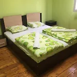 Elegance On A Budget - For Rent In Center * Sofia