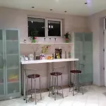 Hostel Elegance On A Budget - For Rent In Center