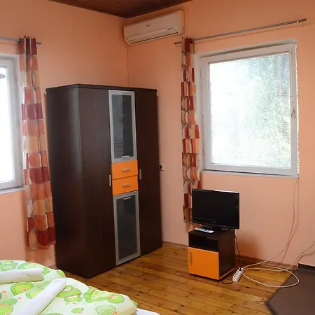 Elegance On A Budget - For Rent In Center Sofya