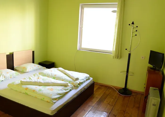 Hostel Elegance On A Budget - For Rent In Center Sofia