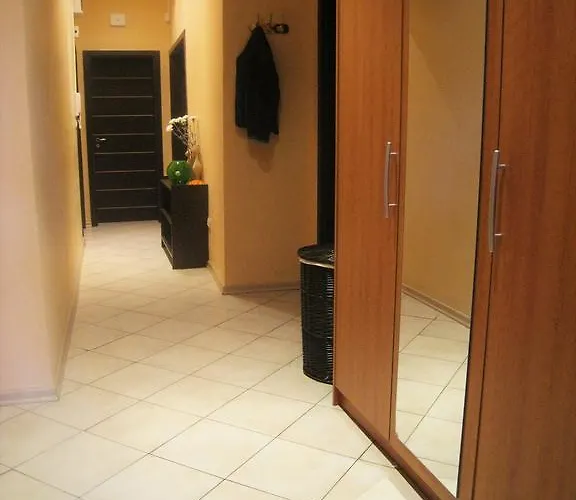 Hostel Elegance On A Budget - For Rent In Center