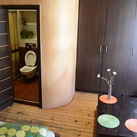 Hostel Elegance On A Budget - For Rent In Center