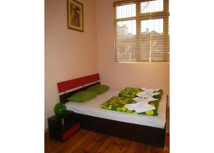 Elegance On A Budget - For Rent In Center Auberge de jeunesse Sofia