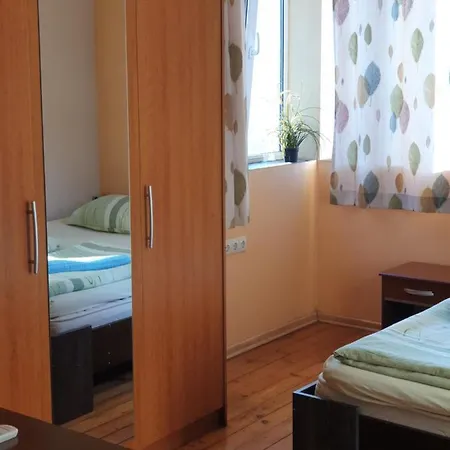 Elegance On A Budget - For Rent In Center