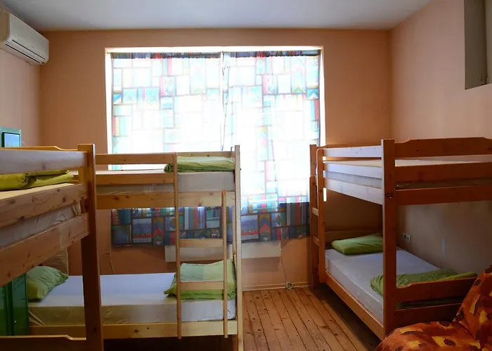 Ostello Elegance On A Budget - For Rent In Center Sofia