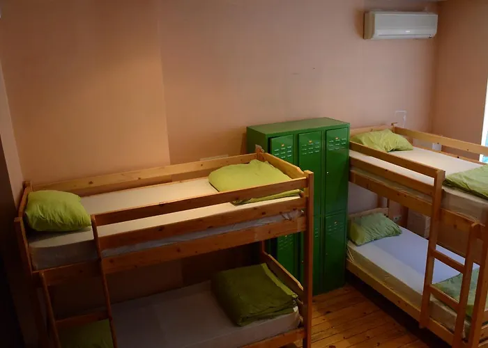 Elegance On A Budget - For Rent In Center